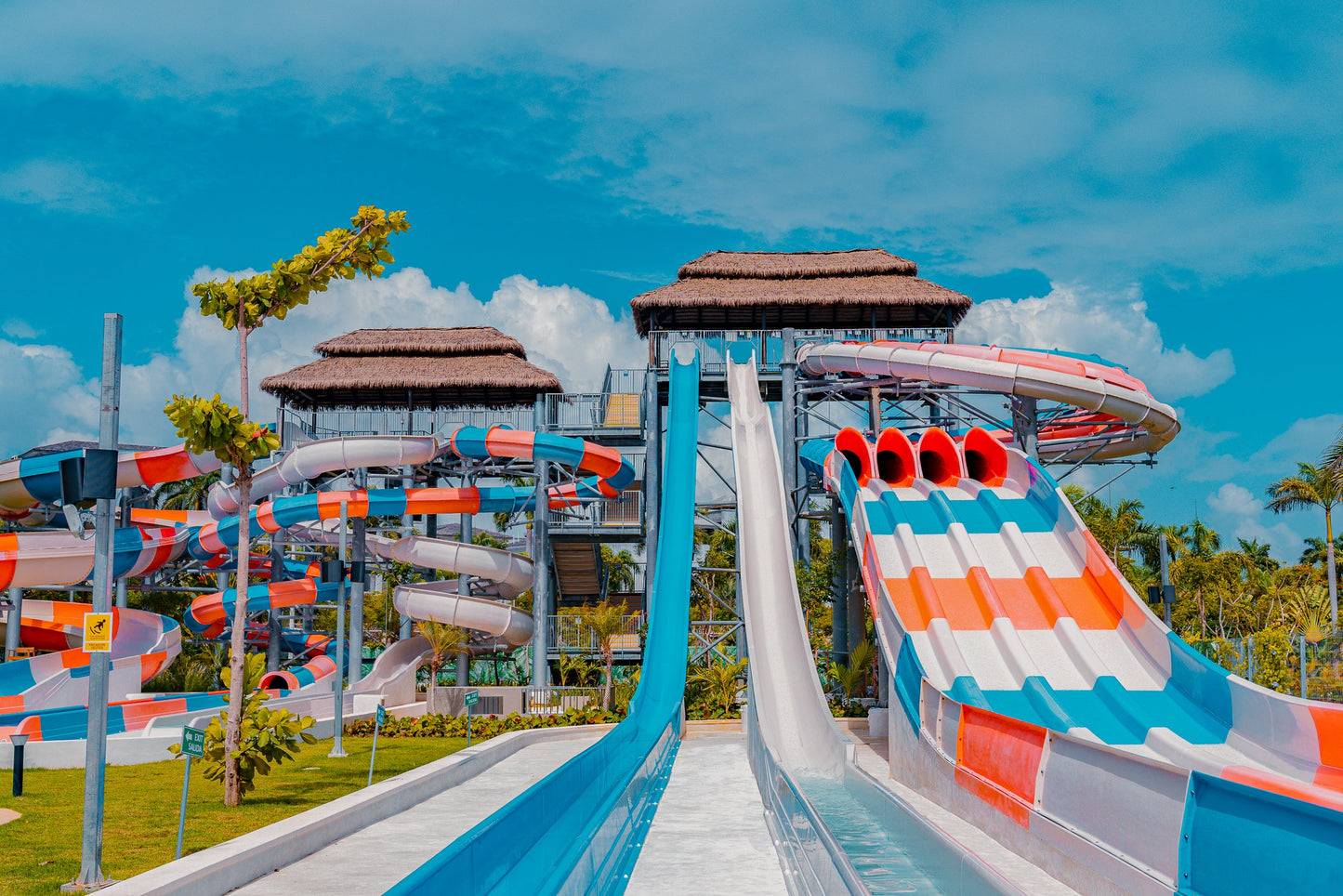 Hard Rock Hotel & Casino Punta Cana | 3 días y 2 noches |2 adultos +2 niños GRATIS.